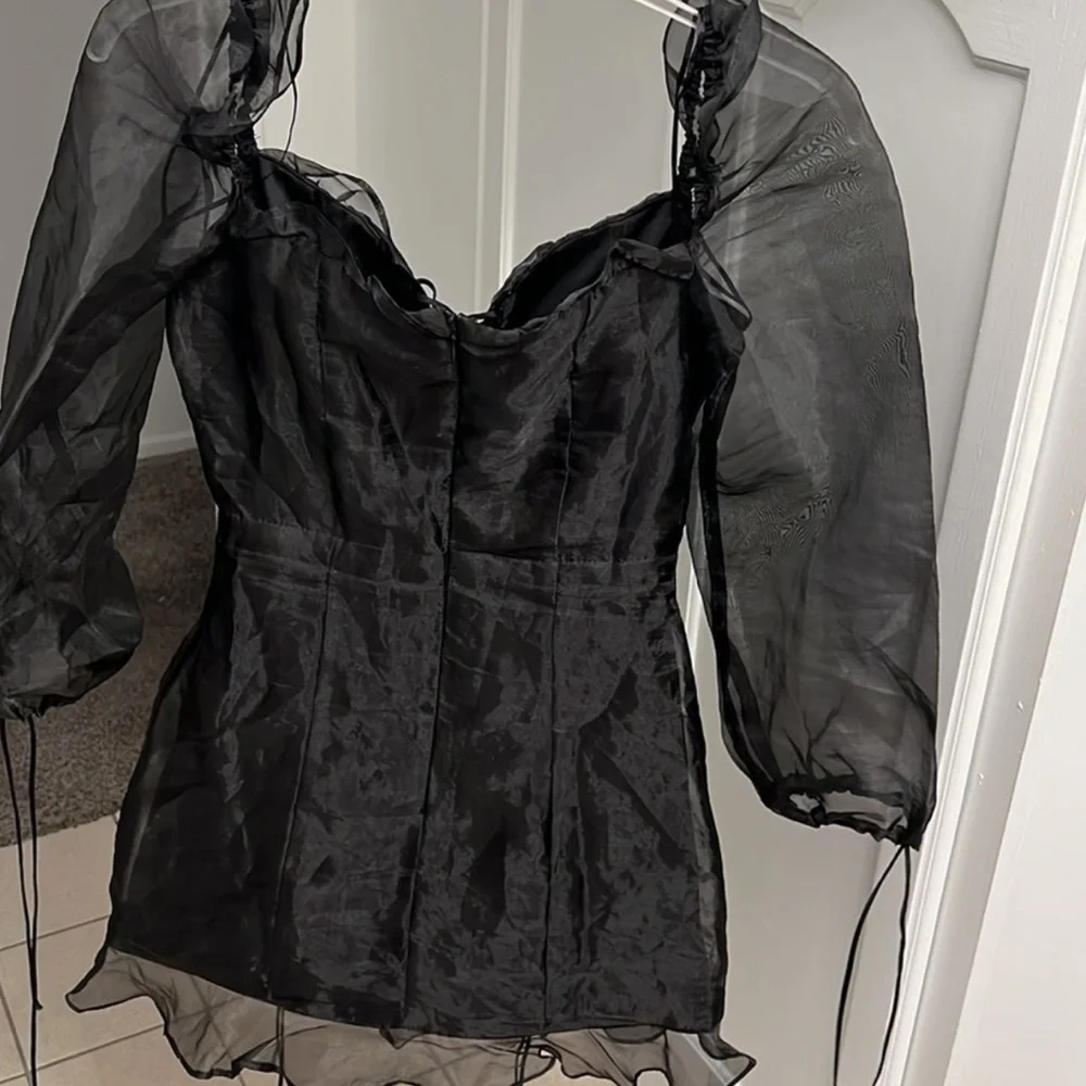 LIONESS FENG SHUI Dress Size XS - Picture 2 of 3